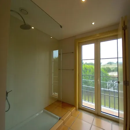 Lakeview Luxury With Pool Villa